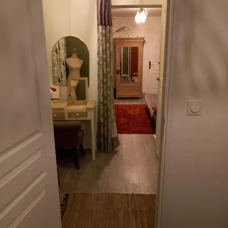 La Corniche Frühstückspension *